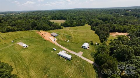  in Blacksburg SC 514,516 Jumping Branch Road.jpg