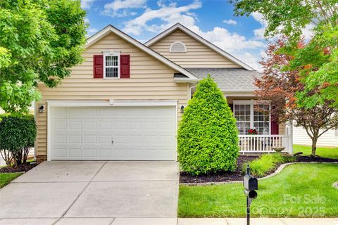 Single Family Residence in Fort Mill SC 422 Garnet Court.jpg