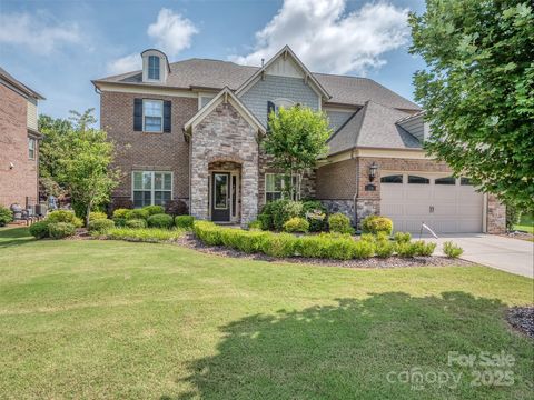 Single Family Residence in Fort Mill SC 114 Reserve Lane.jpg