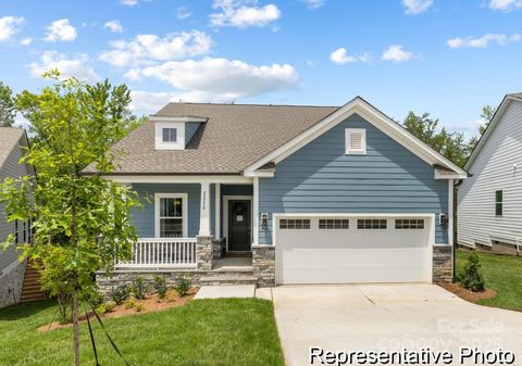 Single Family Residence in Lancaster SC 24558 Blue Heron Circle #402.jpg