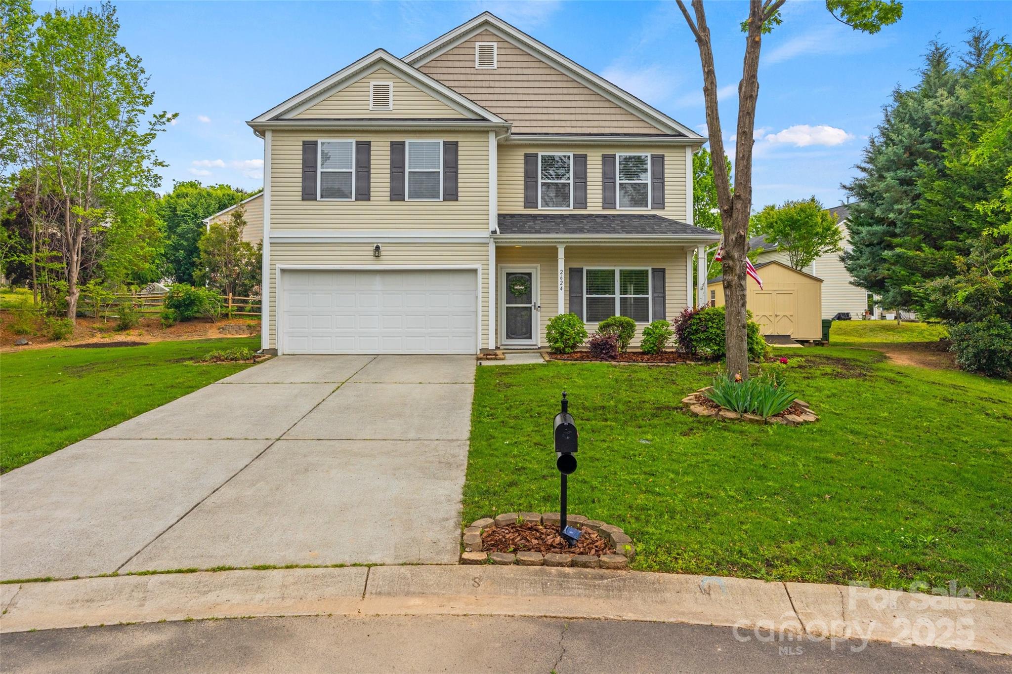 Single Family Residence in Fort Mill SC 2624 St Helena Court 0.jpg