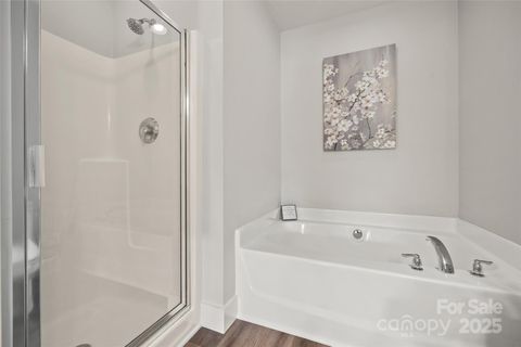 Single Family Residence in Fort Mill SC 2624 St Helena Court 20.jpg