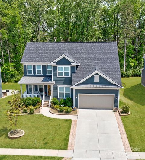 Single Family Residence in Fort Mill SC 1224 Regions Boulevard.jpg