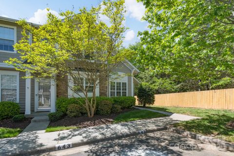 Townhouse in Fort Mill SC 643 Brickdust Court.jpg