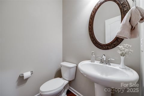 Single Family Residence in Fort Mill SC 1226 Clingman Drive 15.jpg