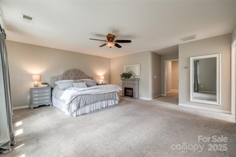 Single Family Residence in Fort Mill SC 1226 Clingman Drive 28.jpg