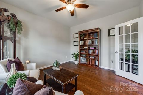 Single Family Residence in Fort Mill SC 1226 Clingman Drive 4.jpg