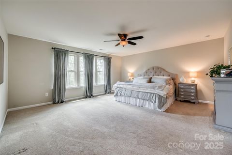Single Family Residence in Fort Mill SC 1226 Clingman Drive 27.jpg