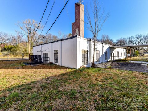 Retail in Lancaster SC 1636 Alpha Road.jpg