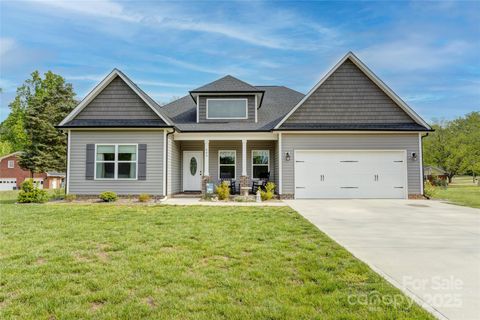 Single Family Residence in Kannapolis NC 604 Airport Road.jpg