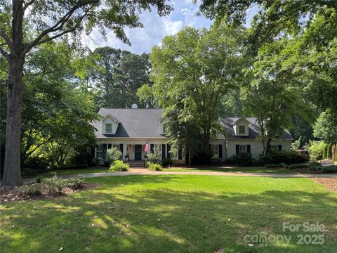 Single Family Residence in Matthews NC 2032 Greenbrook Parkway.jpg