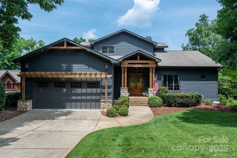 Single Family Residence in Charlotte NC 7221 High Point Court.jpg