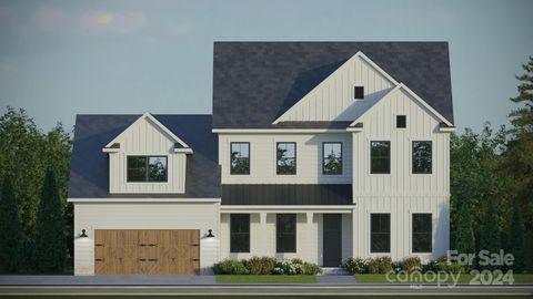 Single Family Residence in Fort Mill SC 9792 Verdun Court.jpg