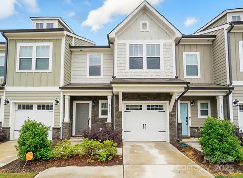Townhouse in York SC 2018 Crooked Oak Lane.jpg