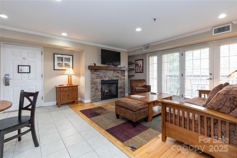 Condominium in Asheville NC 220 Bowling Park Road.jpg