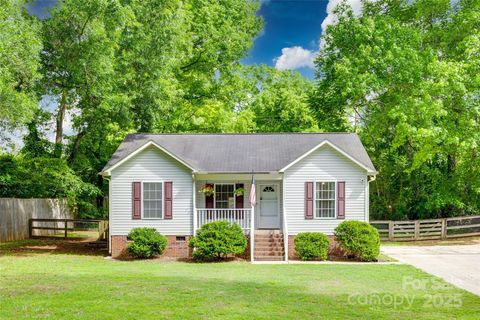 Single Family Residence in York SC 110 Eighth Street.jpg