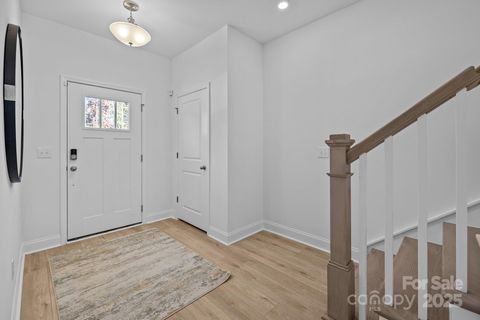 Townhouse in Charlotte NC 3225 Drift Street #63 End 1.jpg