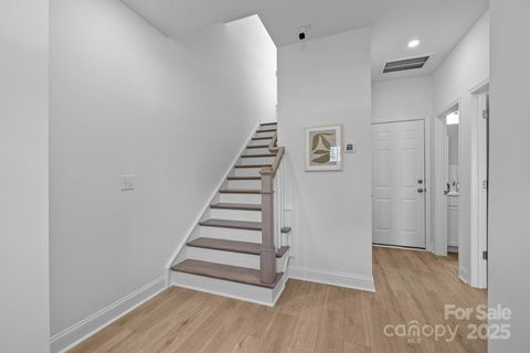 Townhouse in Charlotte NC 3225 Drift Street #63 End 4.jpg