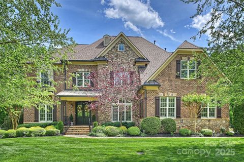 Single Family Residence in Matthews NC 2001 Arundale Lane.jpg