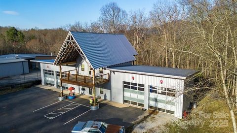Business in Franklin NC 5120 Georgia Road.jpg