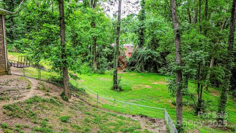 Single Family Residence in Blacksburg SC 206 Logan Drive 32.jpg