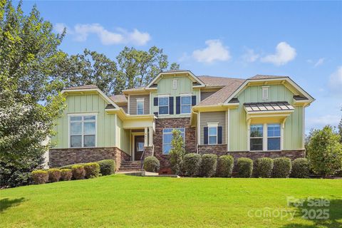 Single Family Residence in Fort Mill SC 657 Chase Court.jpg