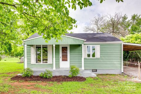 Single Family Residence in Rock Hill SC 275 N Garrison Road.jpg