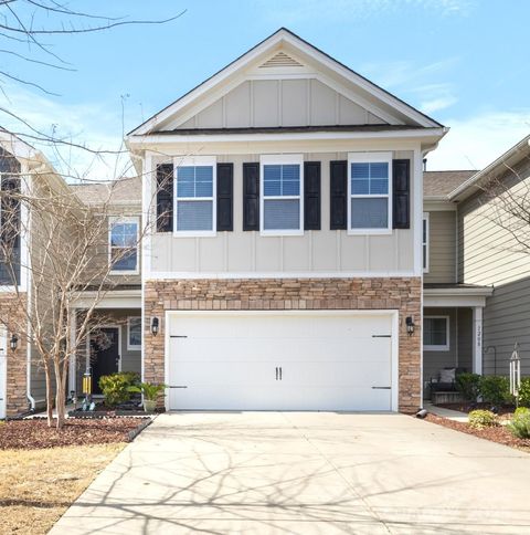 Townhouse in Fort Mill SC 1210 Croft Drive #96.jpg