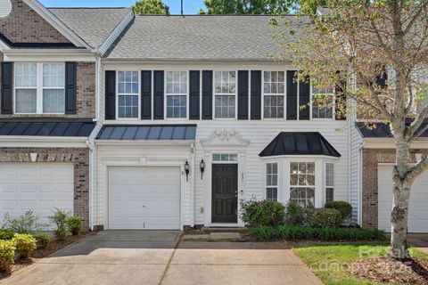 Townhouse in Fort Mill SC 831 Daly Circle.jpg