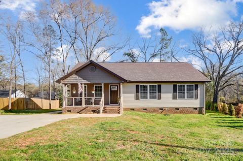 Single Family Residence in York SC 124 Washington Street.jpg