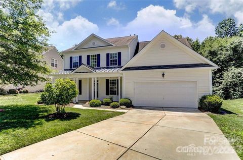 Single Family Residence in Indian Land SC 5067 Timber Falls Lane.jpg