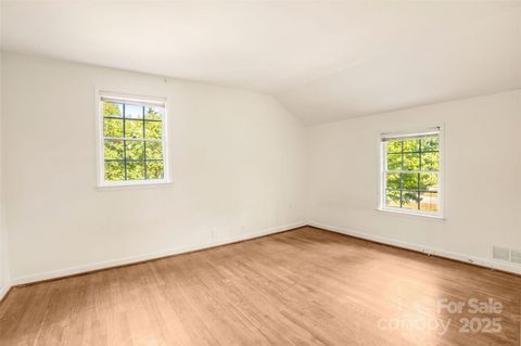 Single Family Residence in Lancaster SC 1010 Forest Drive 35.jpg