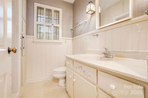 Single Family Residence in Lancaster SC 1010 Forest Drive 25.jpg