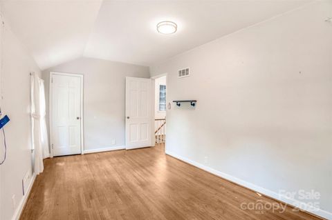 Single Family Residence in Lancaster SC 1010 Forest Drive 29.jpg