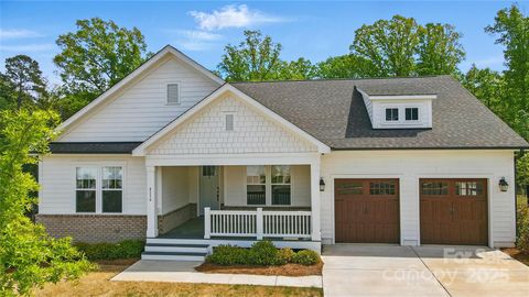 Single Family Residence in Belmont NC 4116 Spring Cove Way.jpg