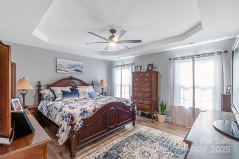 Single Family Residence in Heath Springs SC 2737 Bobcat Road 23.jpg