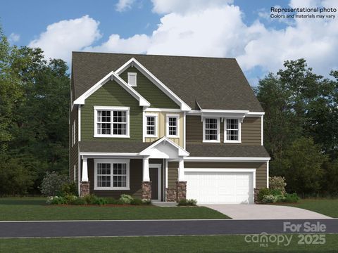 Single Family Residence in Fort Mill SC 4270 Skyboat Circle.jpg