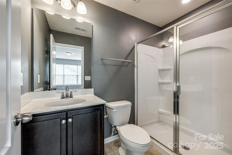 Single Family Residence in Fort Mill SC 1044 Shiloh Bend Trail 36.jpg