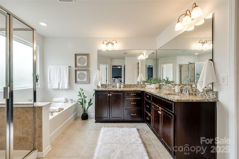 Single Family Residence in Fort Mill SC 1044 Shiloh Bend Trail 23.jpg