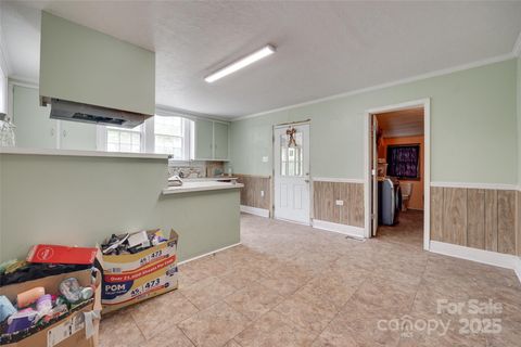 Single Family Residence in York SC 302 Charlotte Street 19.jpg