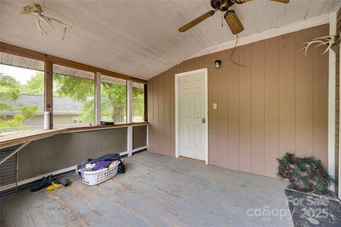 Single Family Residence in York SC 302 Charlotte Street 24.jpg