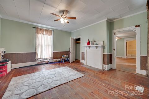 Single Family Residence in York SC 302 Charlotte Street 12.jpg