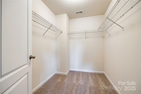 Single Family Residence in Fort Mill SC 609 Kahana River Road 21.jpg