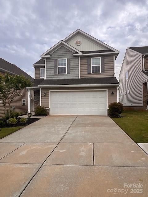 Single Family Residence in Fort Mill SC 609 Kahana River Road.jpg