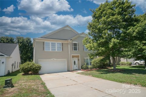 Single Family Residence in Fort Mill SC 3021 Morel Avenue.jpg