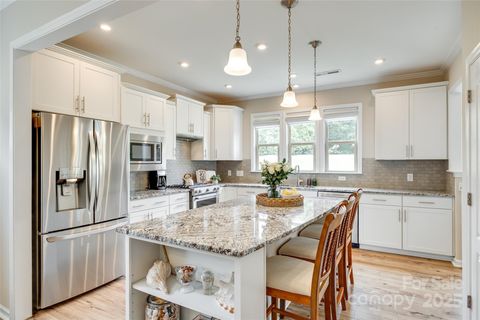 Single Family Residence in Fort Mill SC 4511 Middlebury Lane.jpg