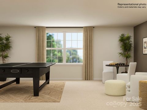 Single Family Residence in Fort Mill SC 4231 Skyboat Circle 17.jpg