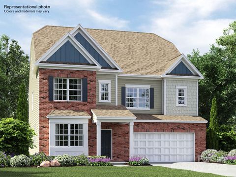 Single Family Residence in Fort Mill SC 4231 Skyboat Circle.jpg