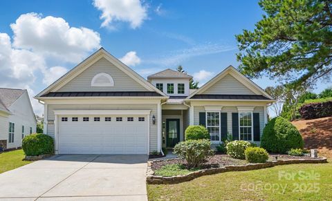 Single Family Residence in Fort Mill SC 43041 Mimosa Court.jpg