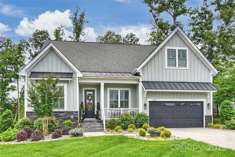 Single Family Residence in Fort Mill SC 562 Preservation Drive.jpg